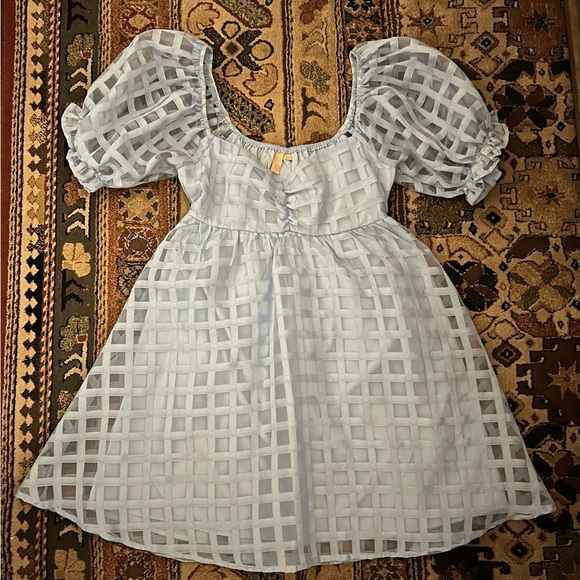 Evolutionary Apparel Light Blue Checkered/Grid Puff Sleeve Mini Dress - Picture 1 of 4